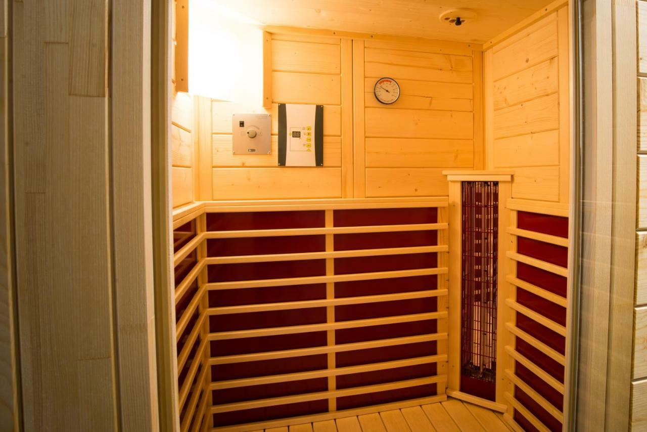 Maison *